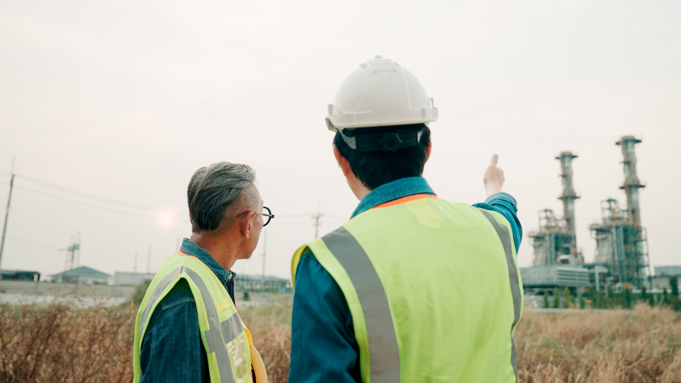 Supporting Field Crews Without Adding Admin Work